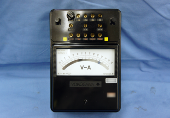 横河電機　2014-00　携帯用交流電圧計　
