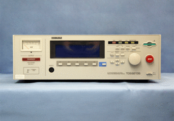 菊水電子　TOS9213S　DC耐電圧/絶縁抵抗試験器　