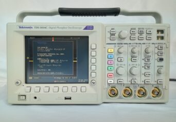 Tektronix／テクトロニクス　TDS3034C　デジタル・フォスファ・オシロスコープ