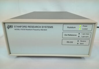 Stanford Research Systems　 FS725/01　ルビジウム発振器